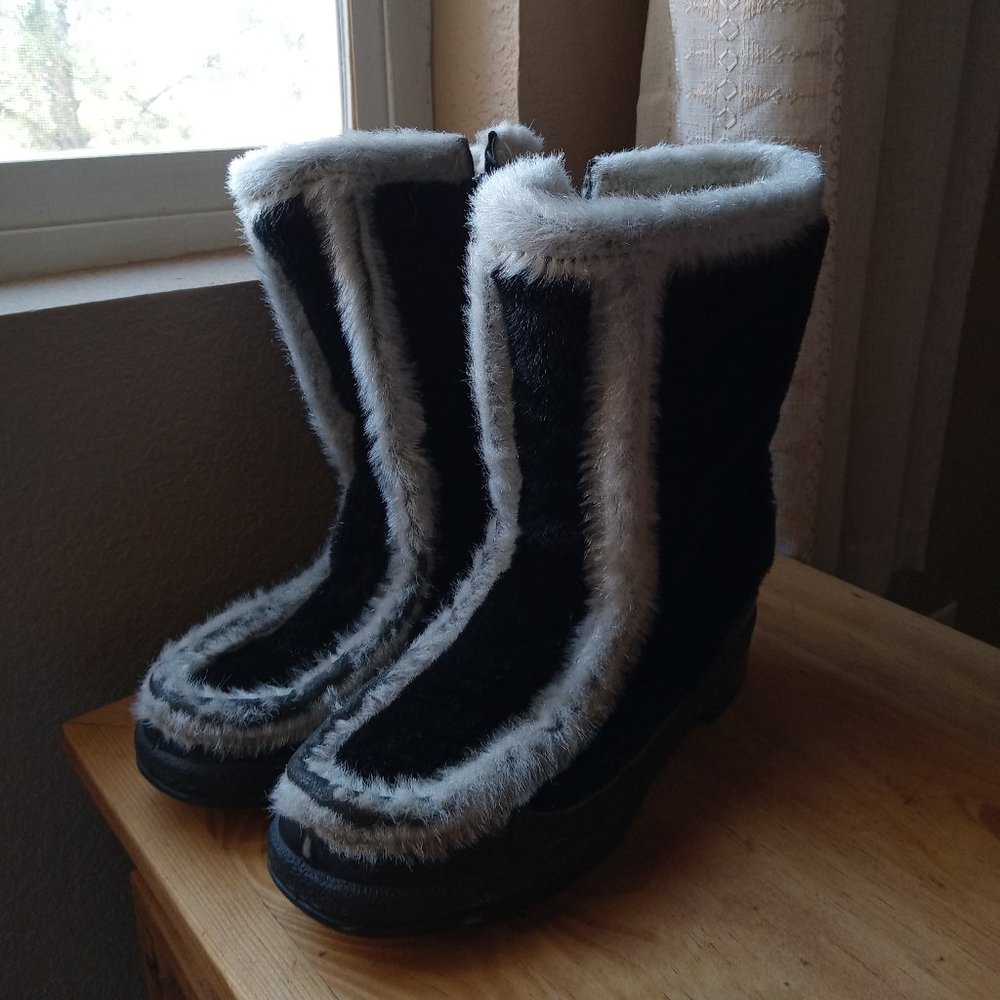 Vintage Snowland Faux Fur Winter Boots
